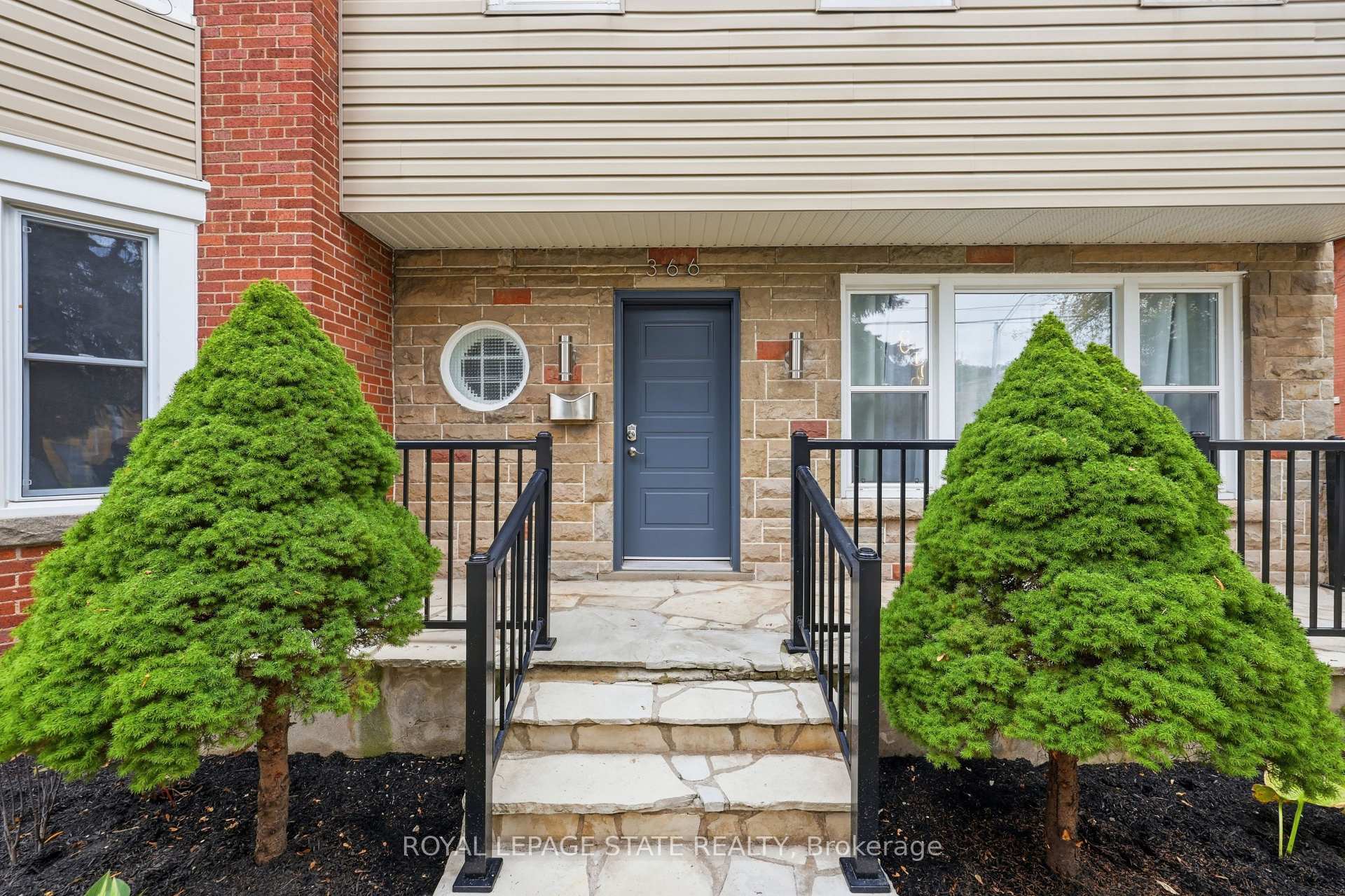 Photo 14 of 366 Aberdeen Avenue, Hamilton, Kirkendall — HOMEH