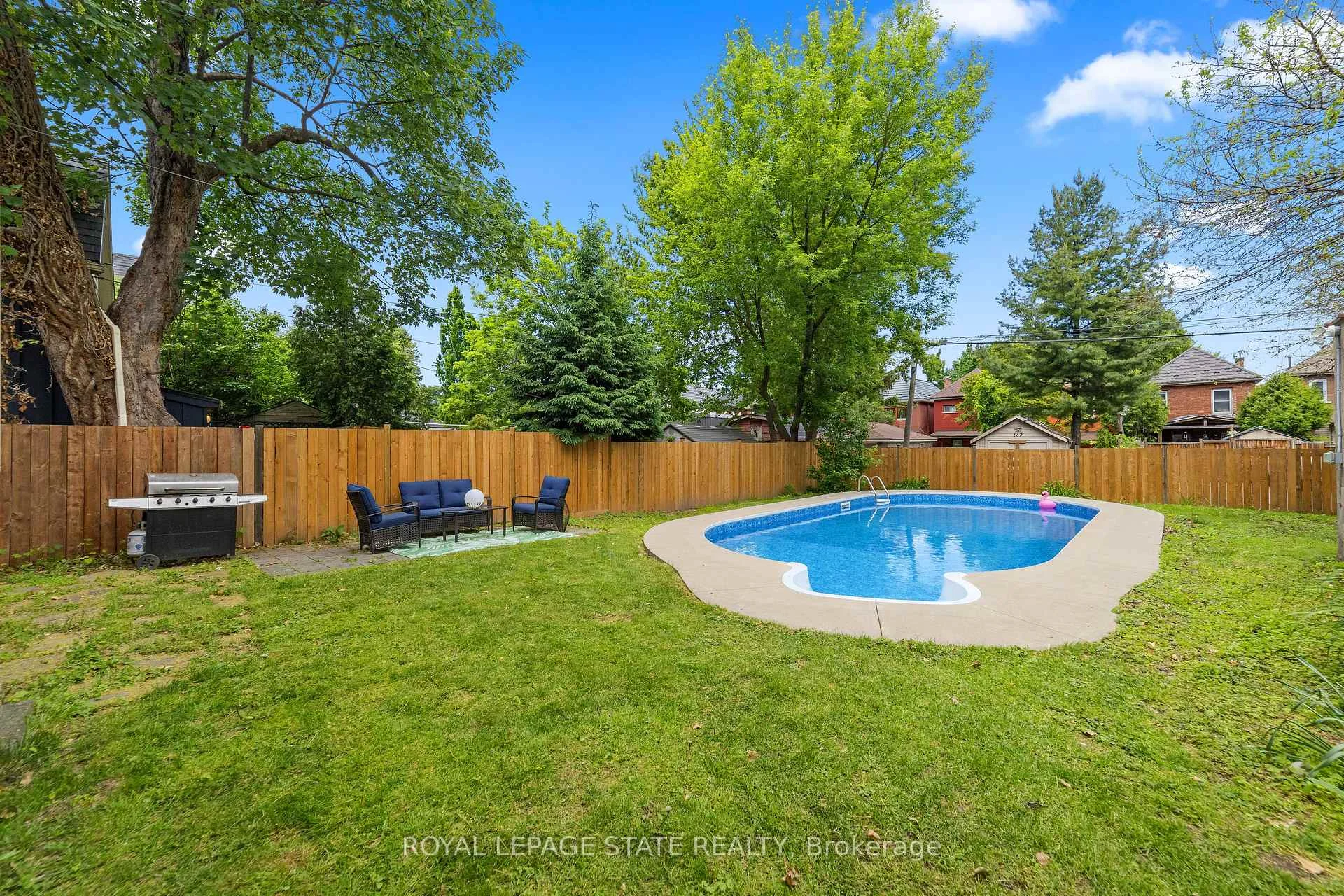 Photo 62 of 366 Aberdeen Avenue, Hamilton, Kirkendall — HOMEH