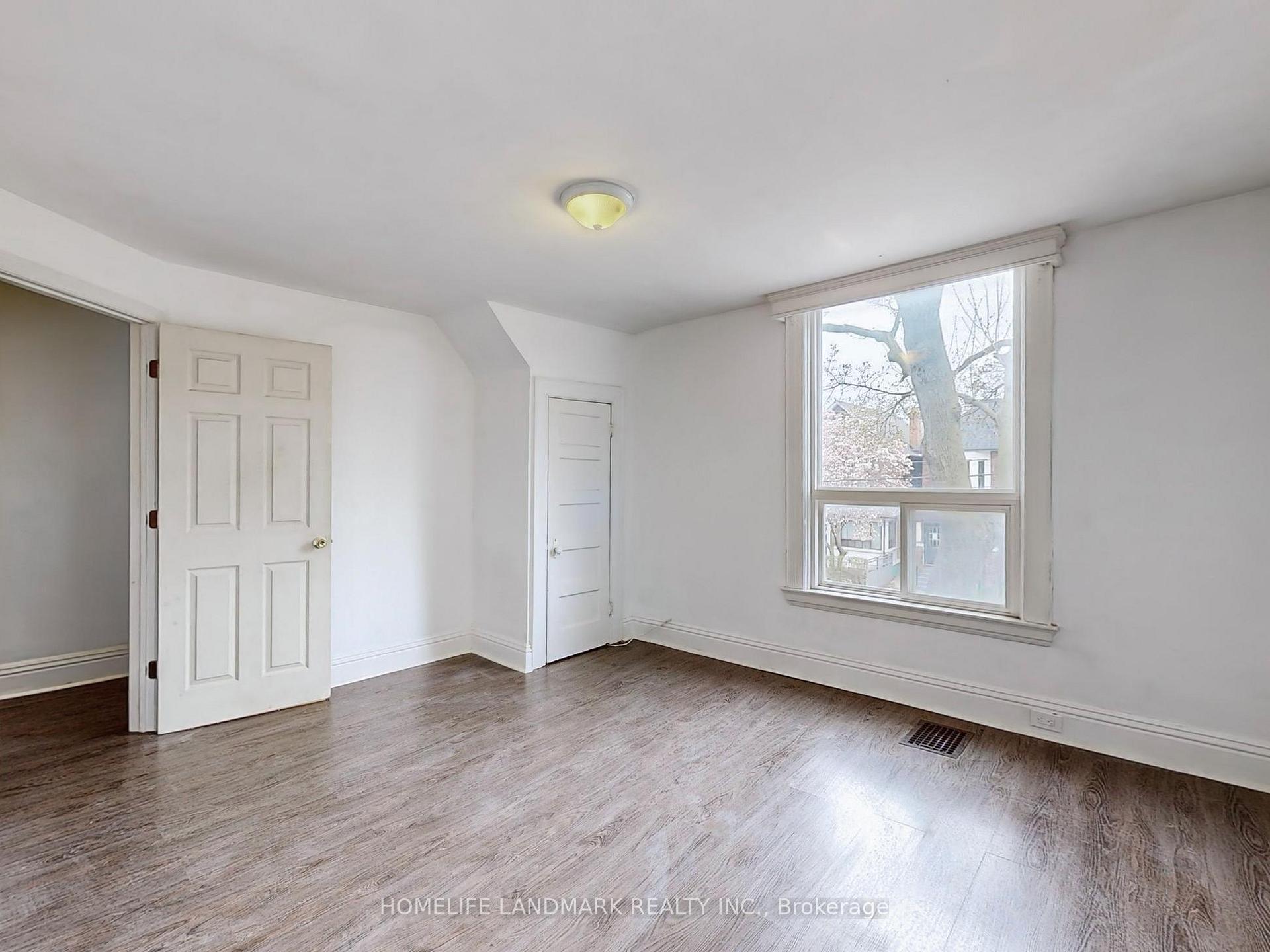 Photo 7 of Unit Upper, 609 Ossington Avenue, Toronto, Palmerston-Little Italy — HOMEH