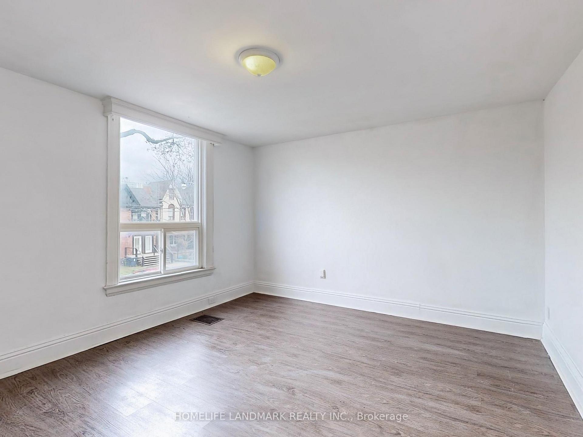 Photo 8 of Unit Upper, 609 Ossington Avenue, Toronto, Palmerston-Little Italy — HOMEH