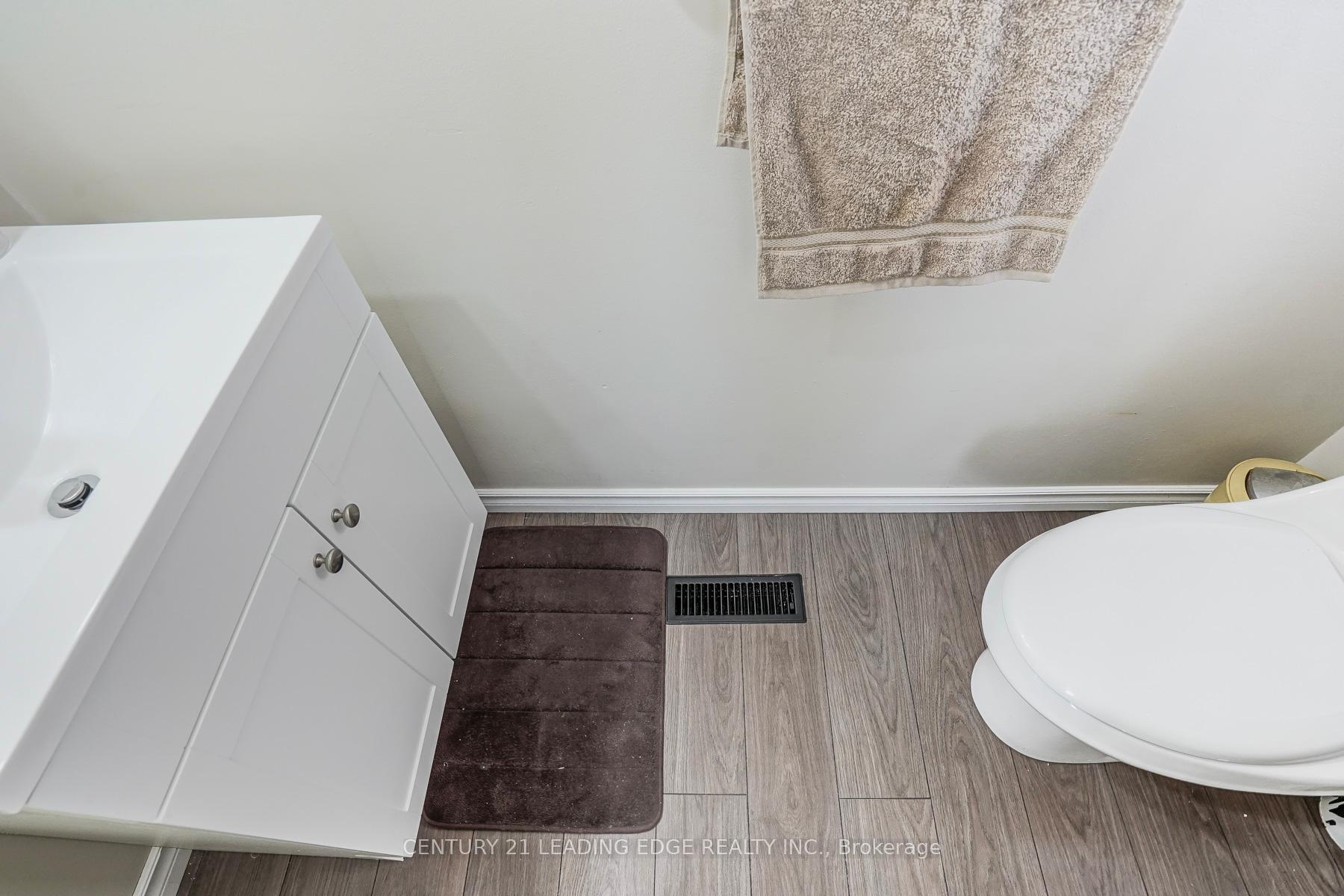 Photo 16 of Unit Upper, 29 Junewood Crescent, Brampton, Northgate — HOMEH