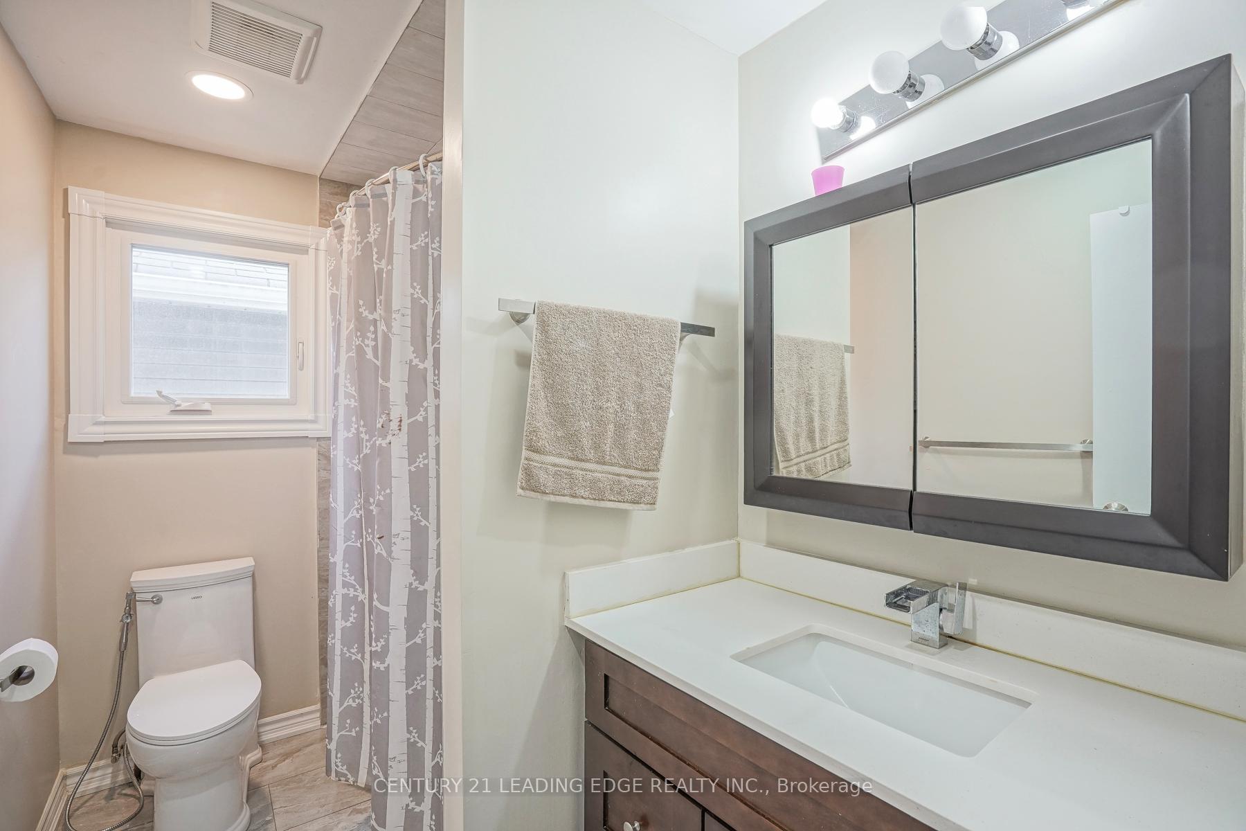 Photo 24 of Unit Upper, 29 Junewood Crescent, Brampton, Northgate — HOMEH