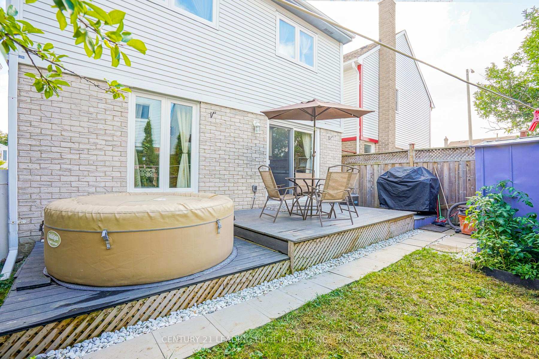 Photo 30 of Unit Upper, 29 Junewood Crescent, Brampton, Northgate — HOMEH