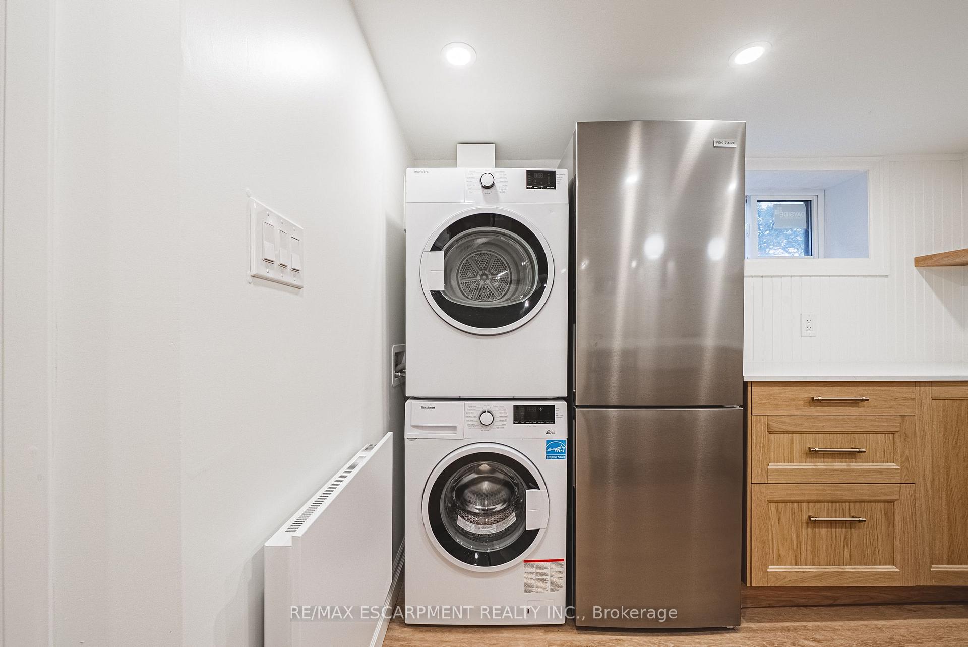 Photo 4 of Unit Lower, 113 Erin Avenue, Hamilton, Rosedale — HOMEH
