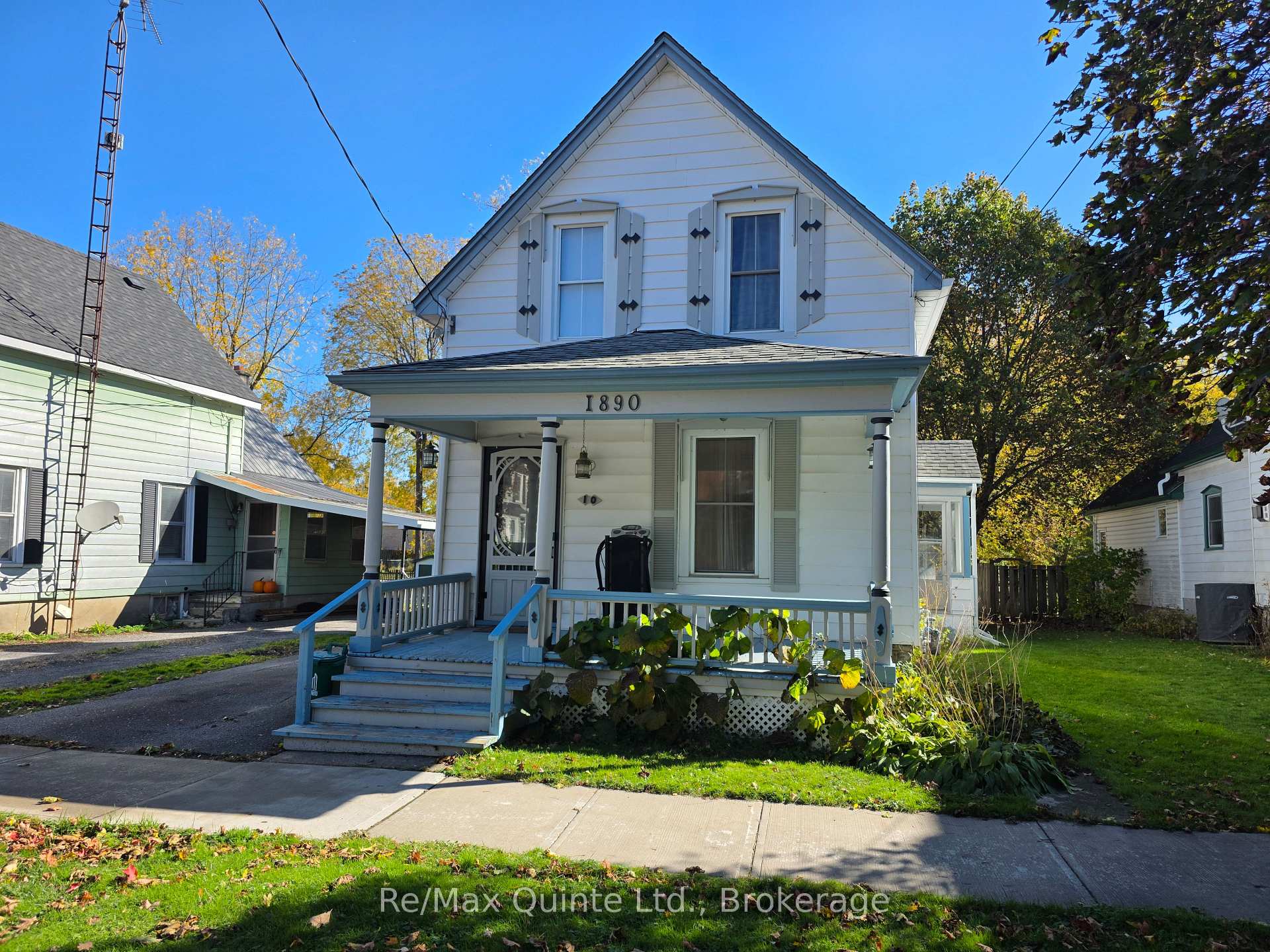 Photo 1 of 10 Jane Street, Prince Edward County, Picton Ward — HOMEH