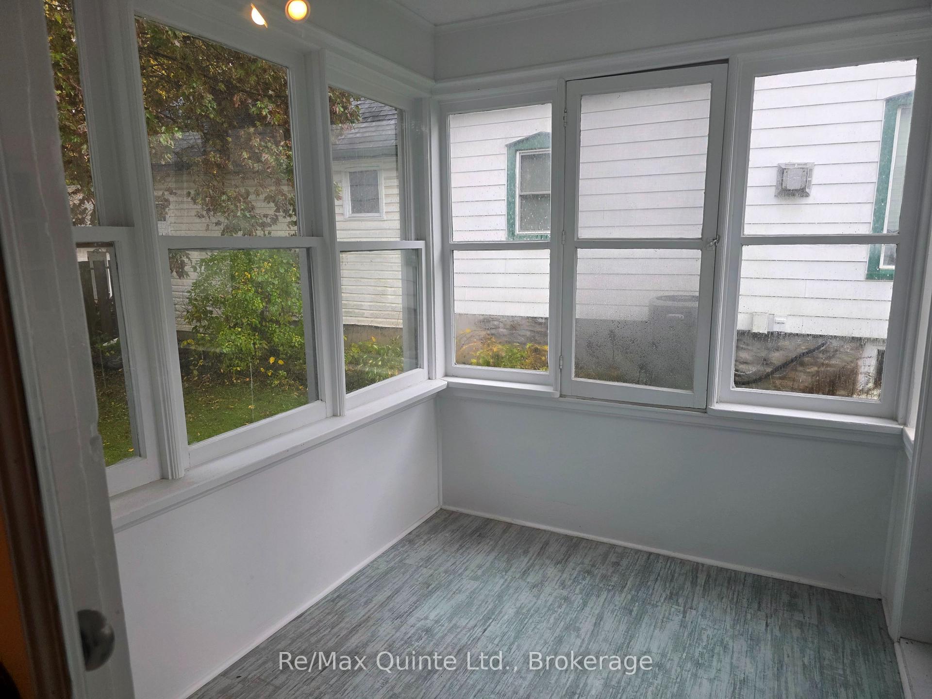 Photo 12 of 10 Jane Street, Prince Edward County, Picton Ward — HOMEH