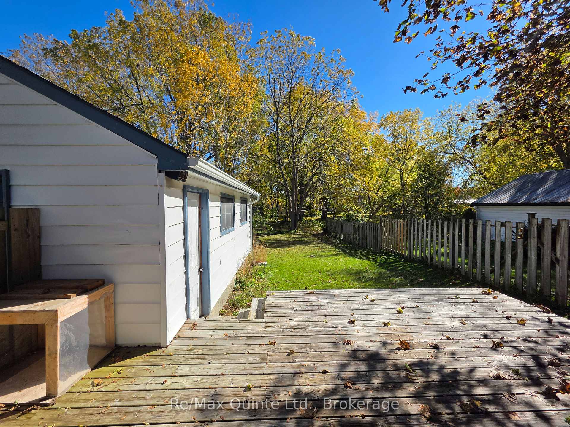Photo 20 of 10 Jane Street, Prince Edward County, Picton Ward — HOMEH