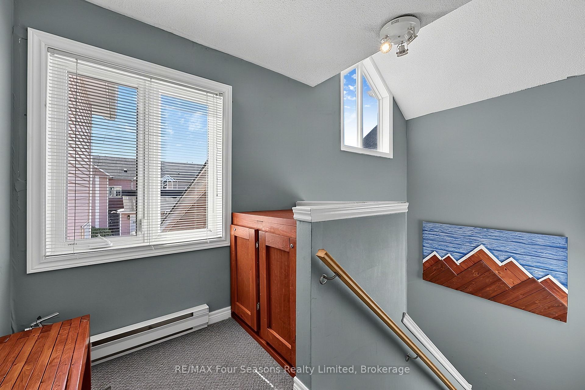 Photo 7 of Unit 839, 34 Dawson Drive, Collingwood — HOMEH