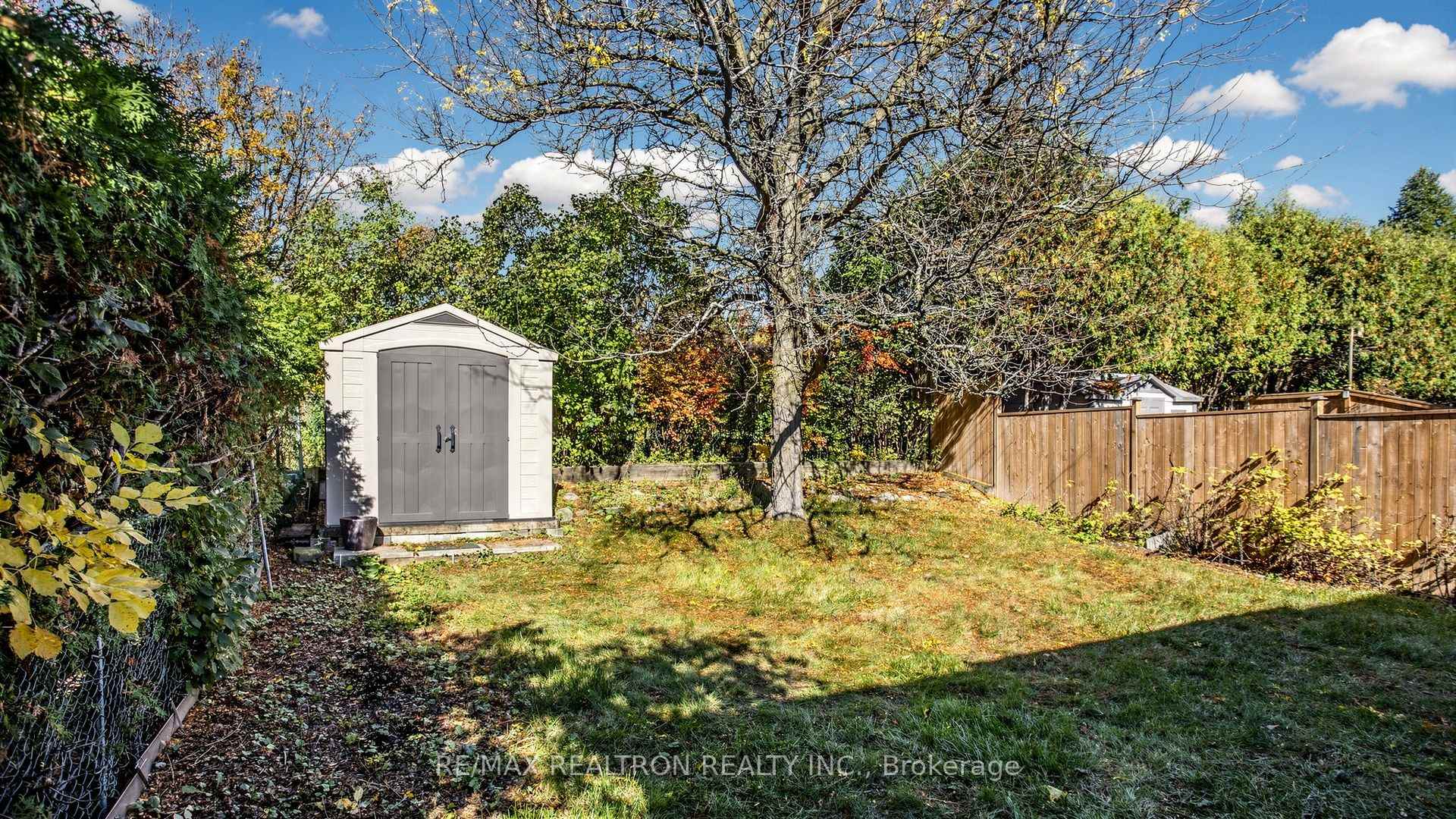Photo 39 of 36 Springhead Gardens, Richmond Hill, North Richvale — HOMEH