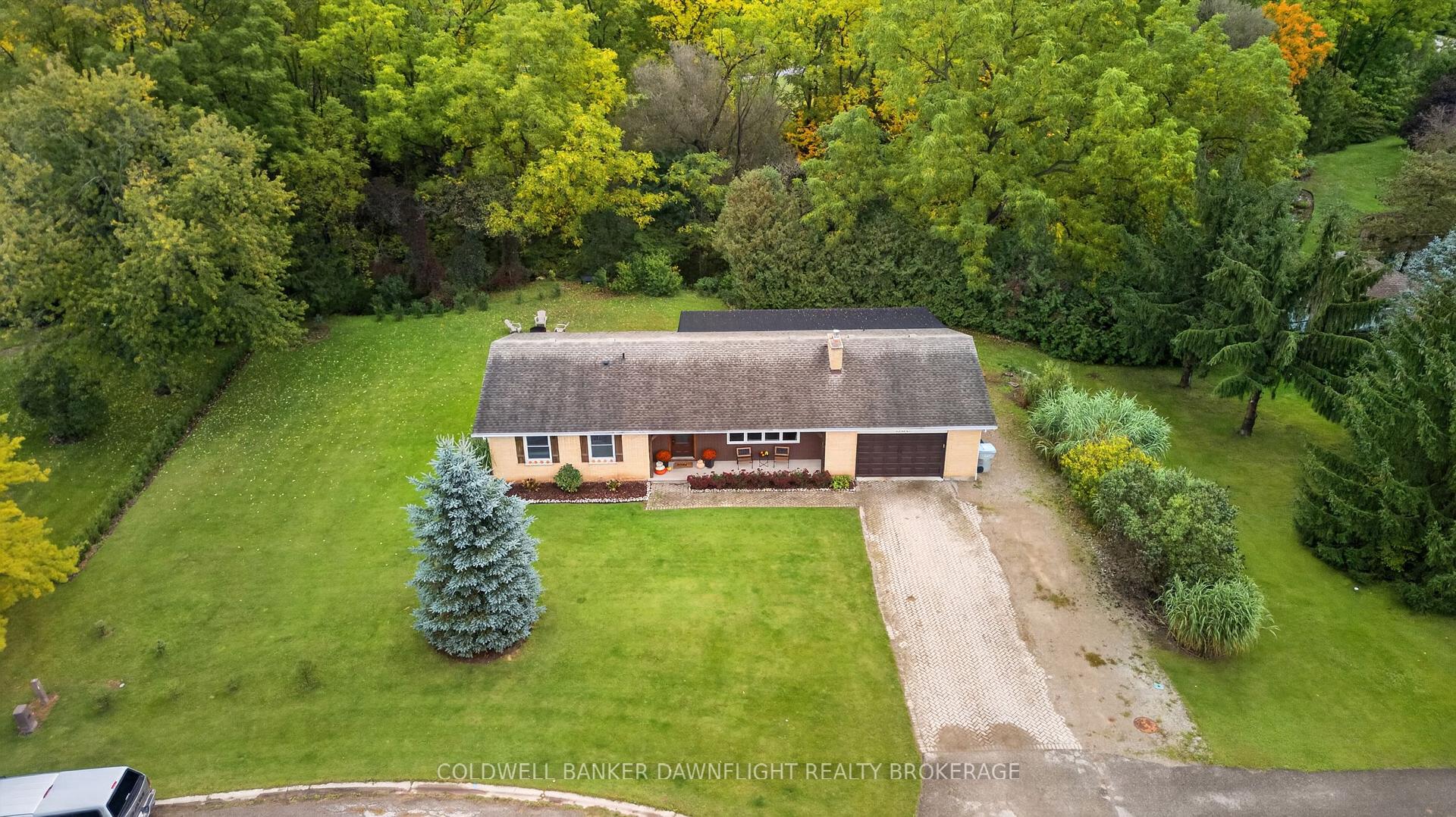 Photo 4 of 368 Station Street, North Middlesex, Parkhill — HOMEH