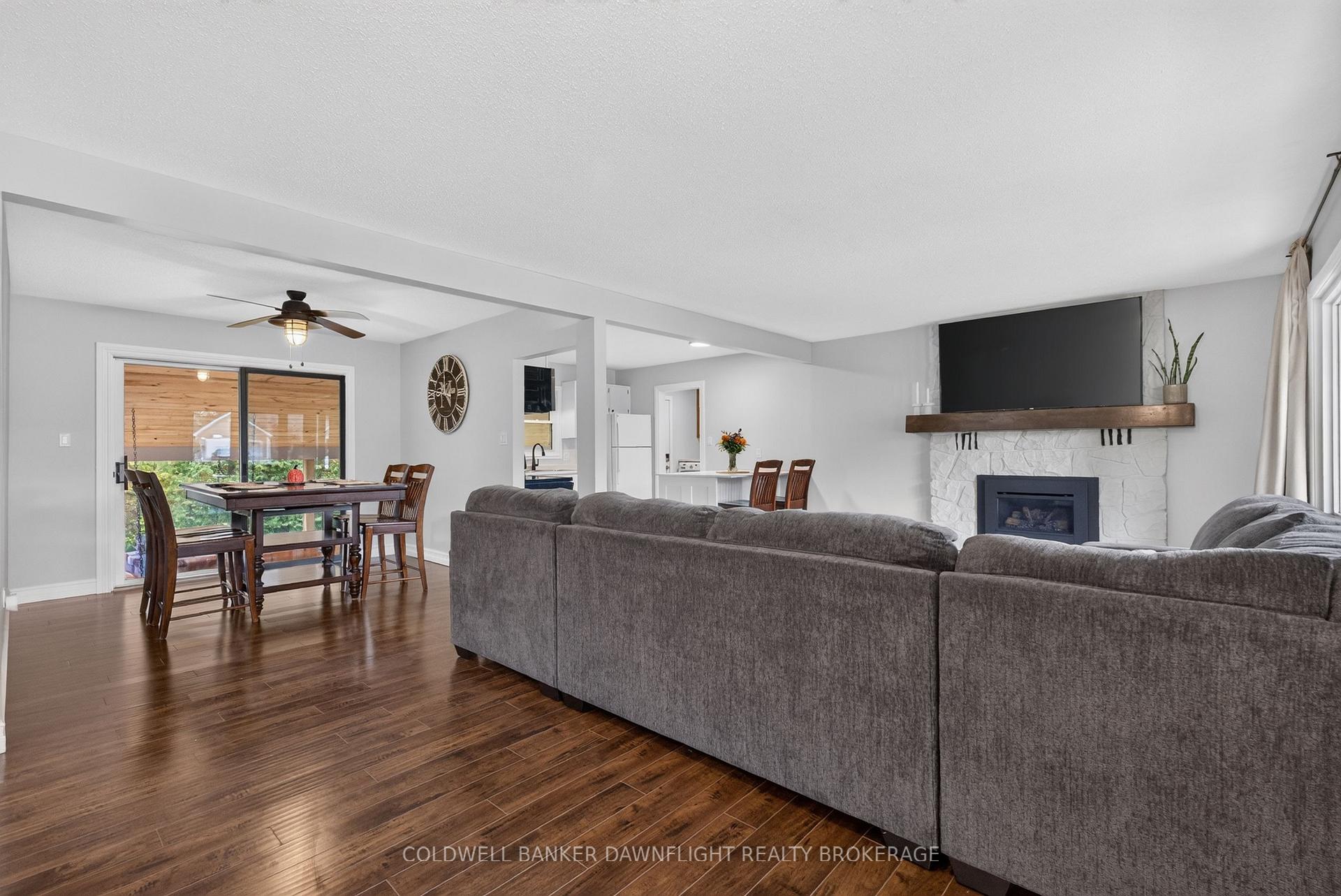 Photo 5 of 368 Station Street, North Middlesex, Parkhill — HOMEH