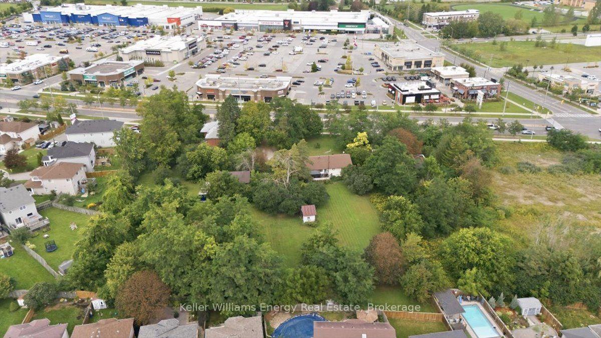 Photo 5 of 2337 Hwy 2, Clarington, Bowmanville — HOMEH