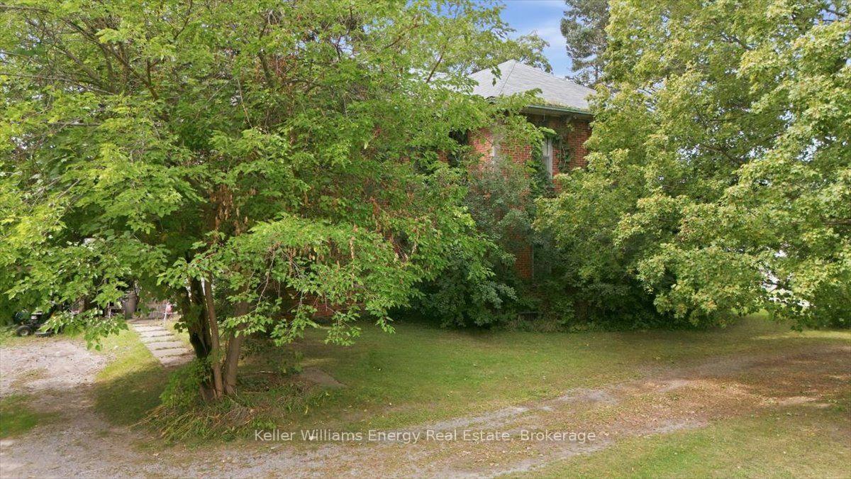 Photo 6 of 2337 Hwy 2, Clarington, Bowmanville — HOMEH
