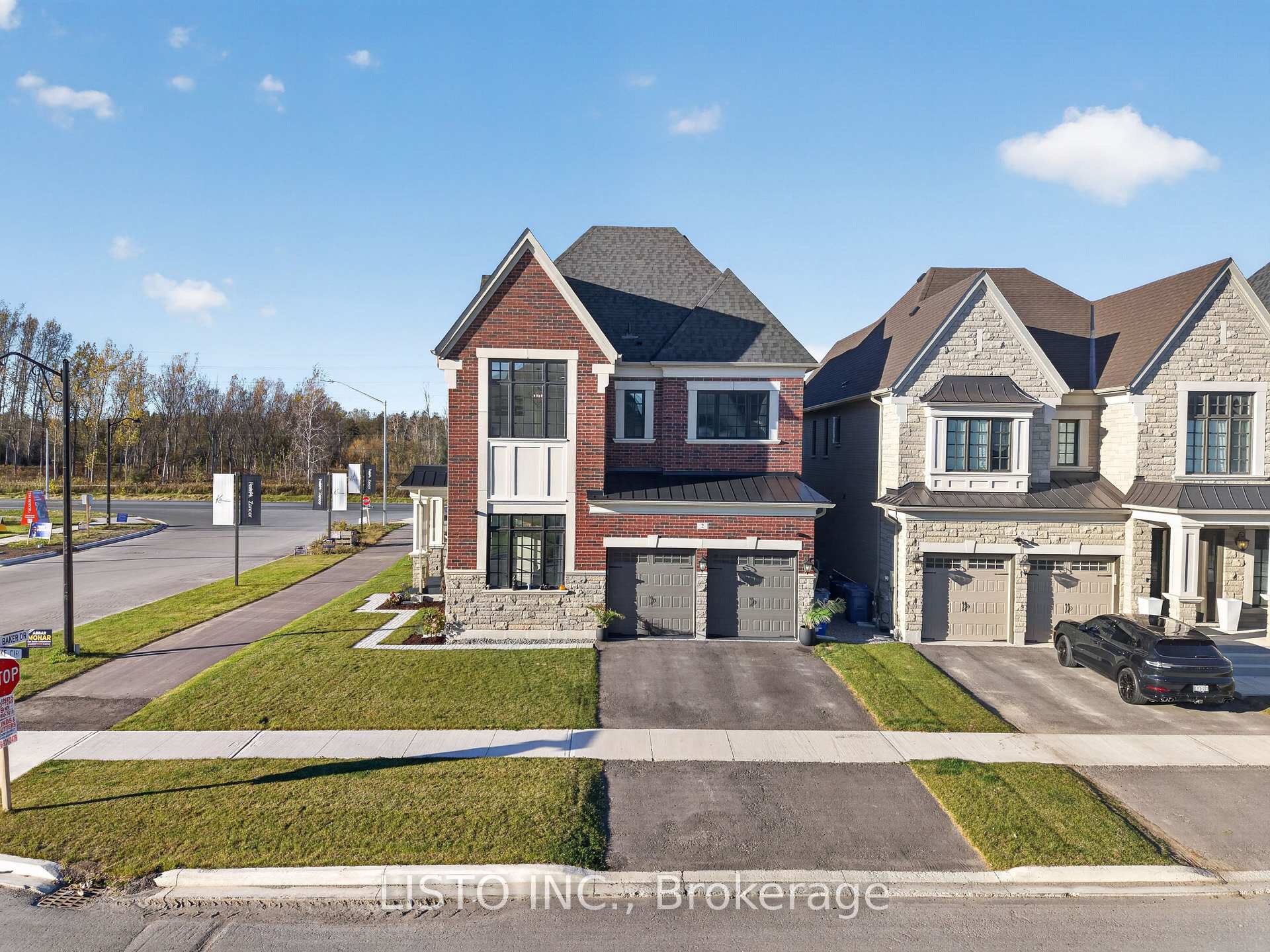 Photo 7 of 2 Heart Lake Circle N, King, King City — HOMEH
