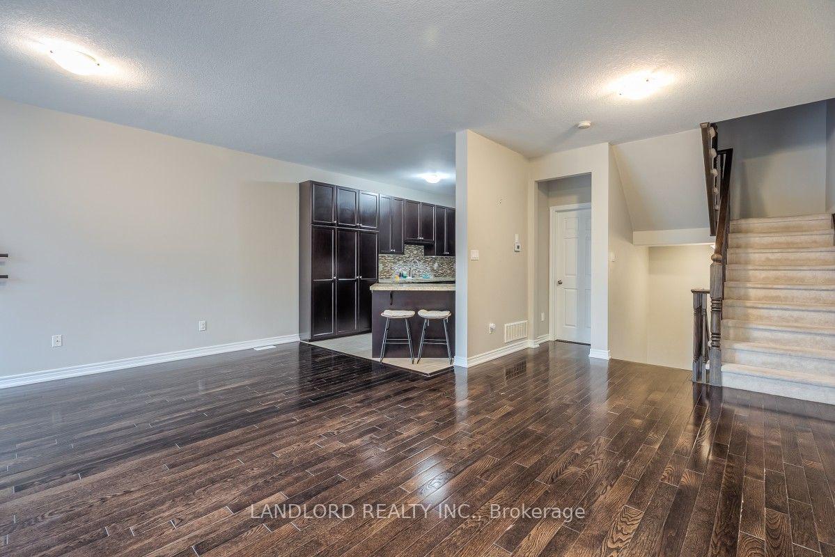 Photo 12 of Unit 28, 181 Plains Road W, Burlington, Bayview — HOMEH