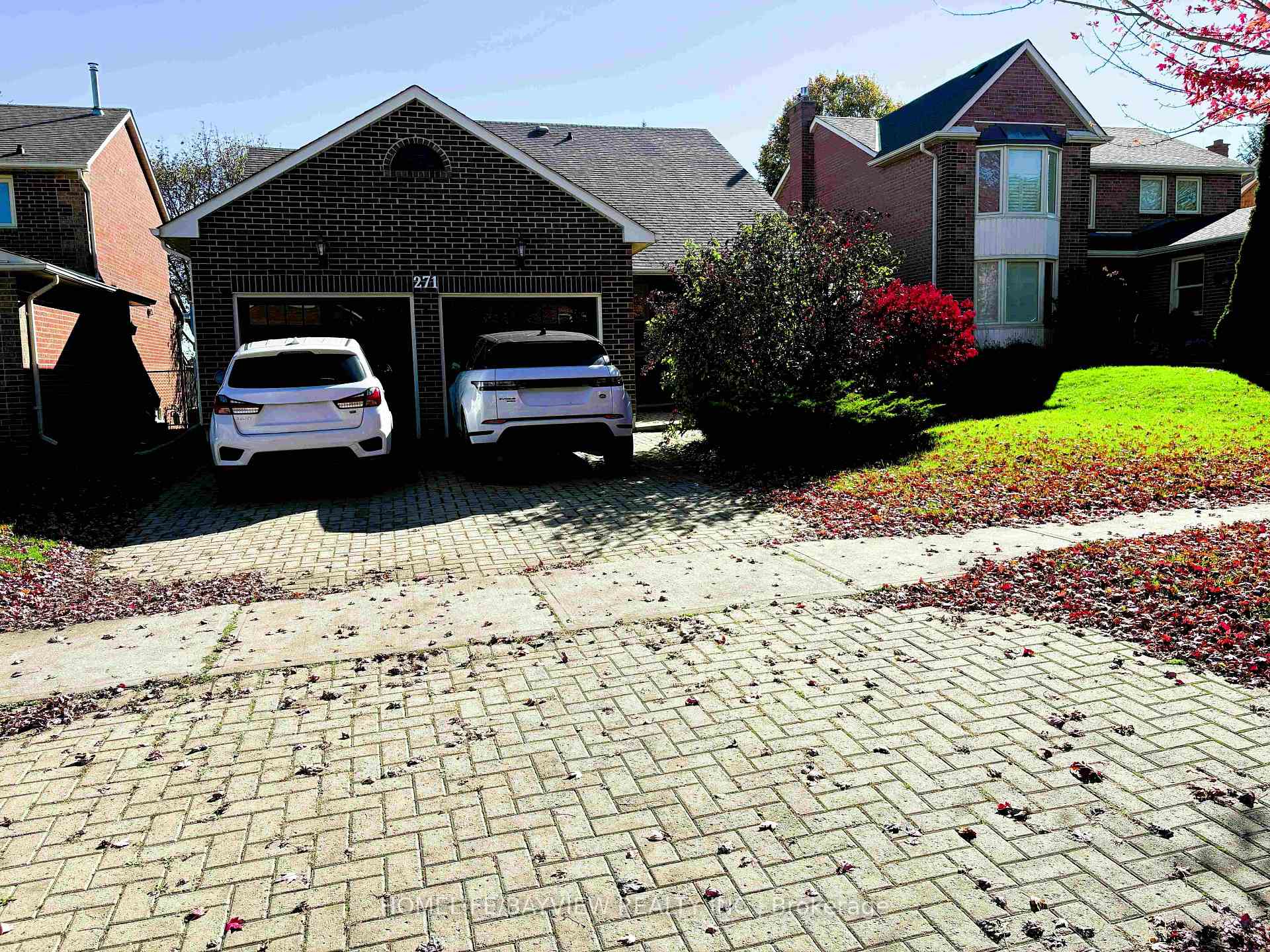 Photo 2 of 271 John Bowser Crescent, Newmarket, Glenway Estates — HOMEH
