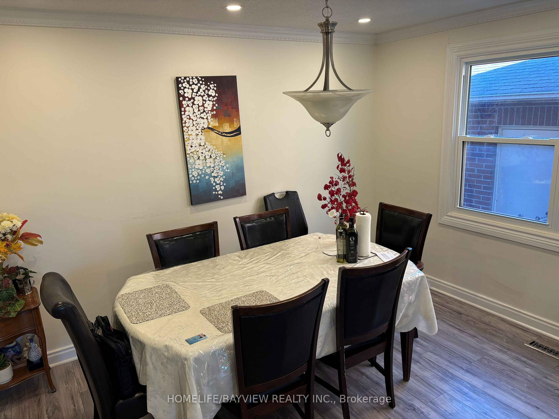 Photo 18 of 271 John Bowser Crescent, Newmarket, Glenway Estates — HOMEH