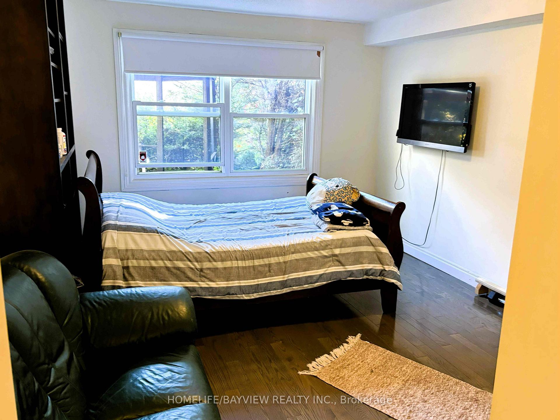 Photo 29 of 271 John Bowser Crescent, Newmarket, Glenway Estates — HOMEH