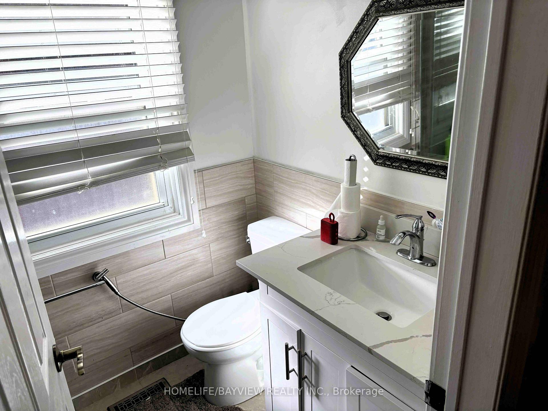 Photo 44 of 271 John Bowser Crescent, Newmarket, Glenway Estates — HOMEH