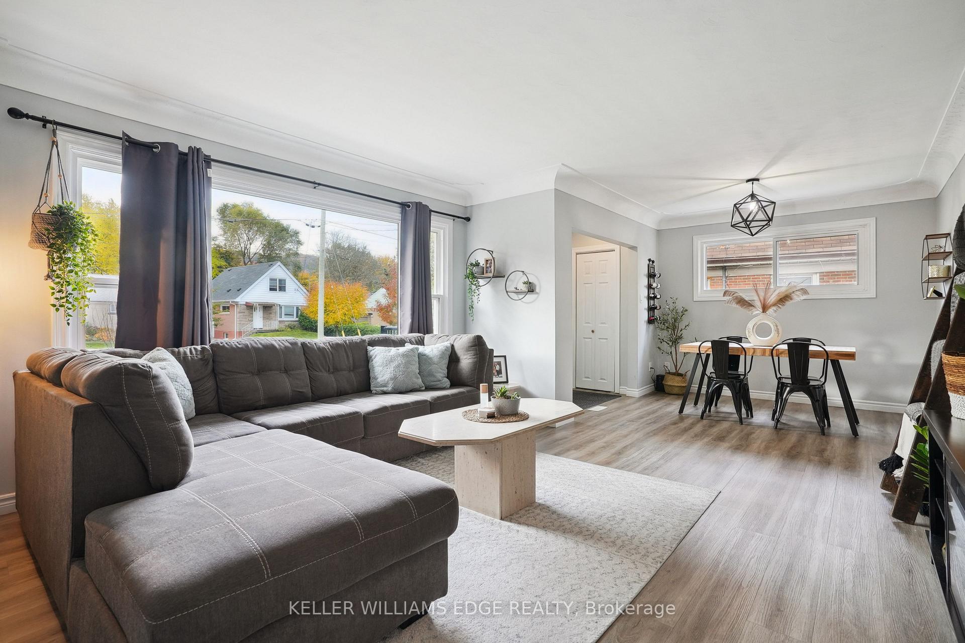 Photo 11 of Unit Upper, 13 Beaucourt Place, Hamilton, Ainslie Wood — HOMEH