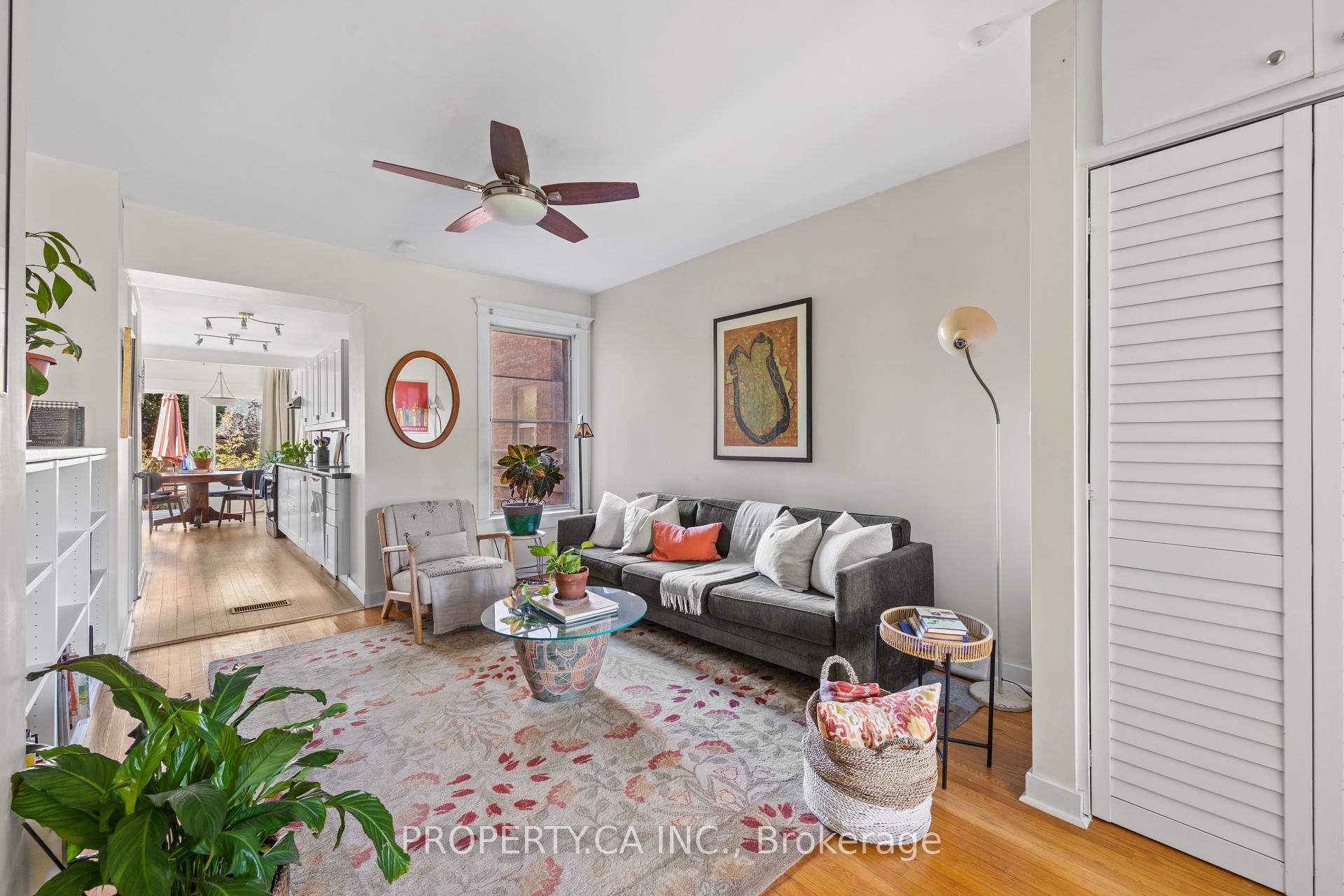 Photo 4 of 620 Crawford Street, Toronto, Palmerston-Little Italy — HOMEH