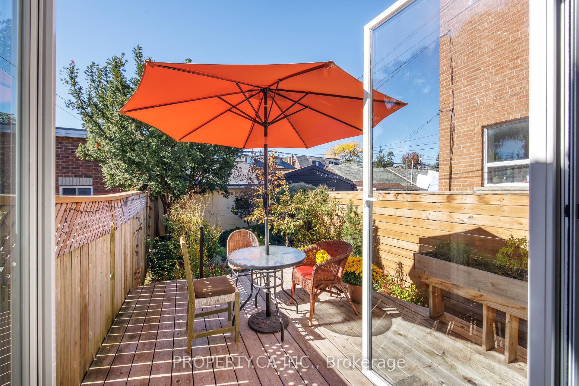 Photo 14 of 620 Crawford Street, Toronto, Palmerston-Little Italy — HOMEH