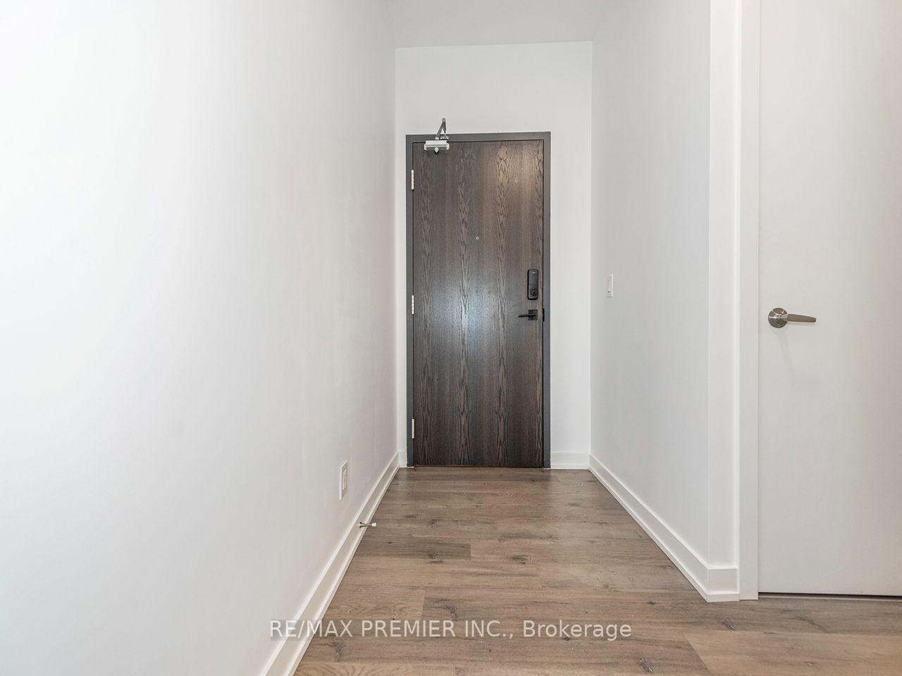 Photo 4 of Unit 408, 56 Lakeside Terrace, Barrie, Little Lake — HOMEH