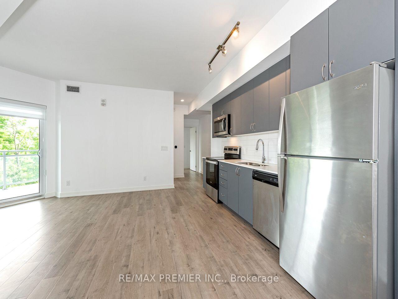 Photo 13 of Unit 408, 56 Lakeside Terrace, Barrie, Little Lake — HOMEH