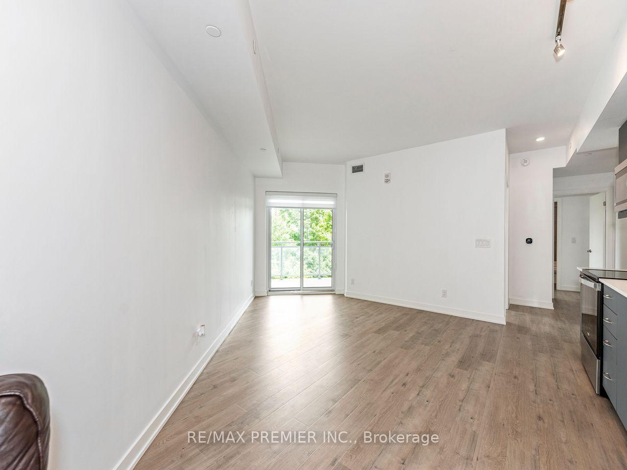 Photo 18 of Unit 408, 56 Lakeside Terrace, Barrie, Little Lake — HOMEH