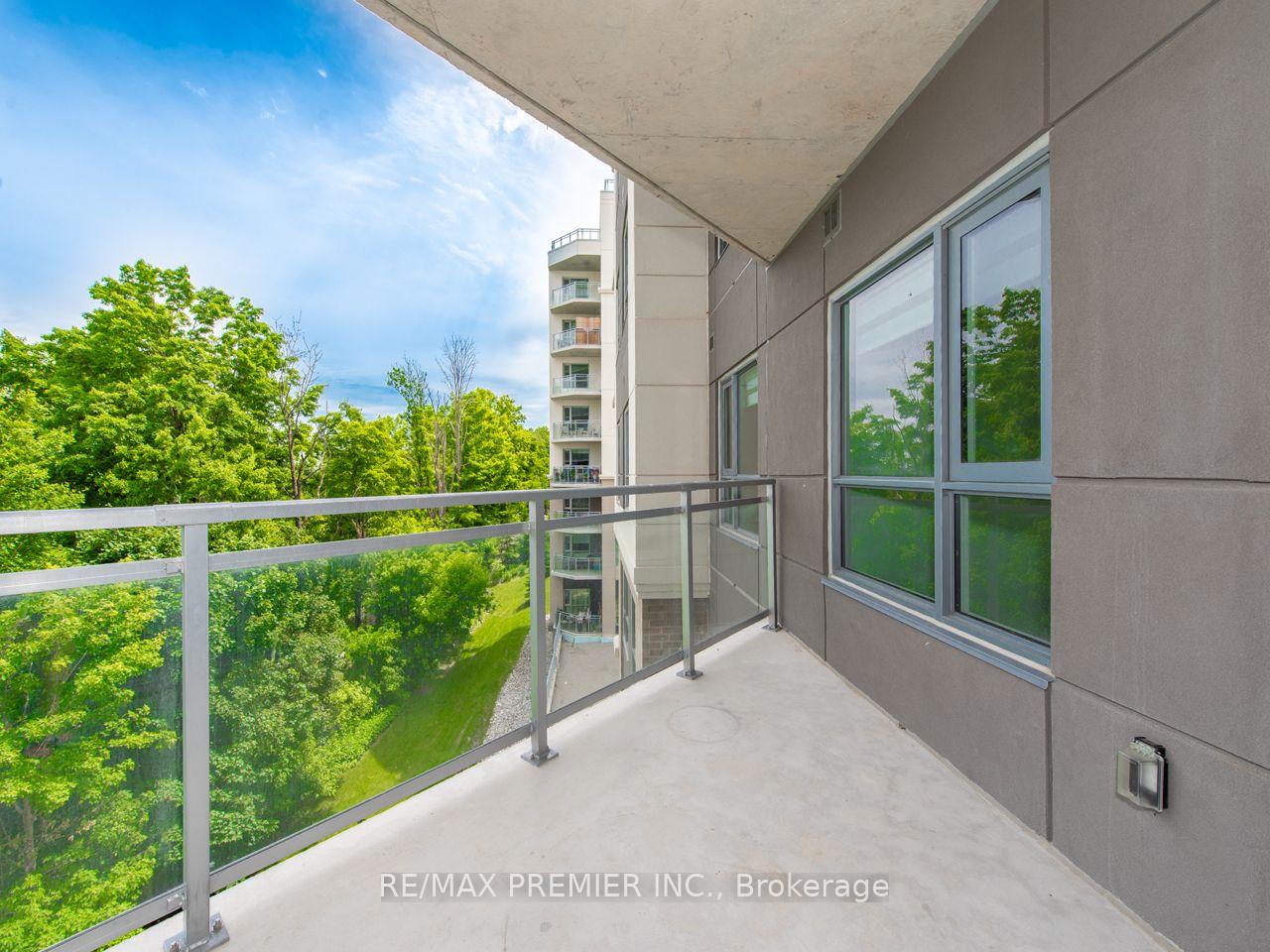Photo 19 of Unit 408, 56 Lakeside Terrace, Barrie, Little Lake — HOMEH