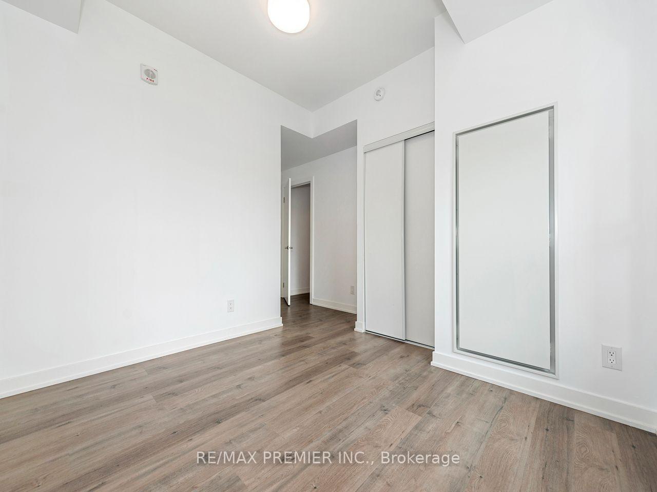 Photo 31 of Unit 408, 56 Lakeside Terrace, Barrie, Little Lake — HOMEH