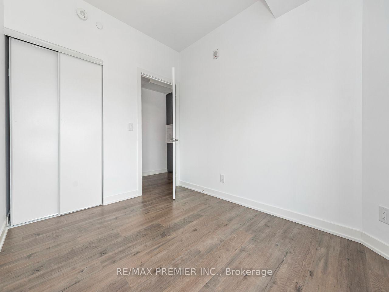 Photo 35 of Unit 408, 56 Lakeside Terrace, Barrie, Little Lake — HOMEH