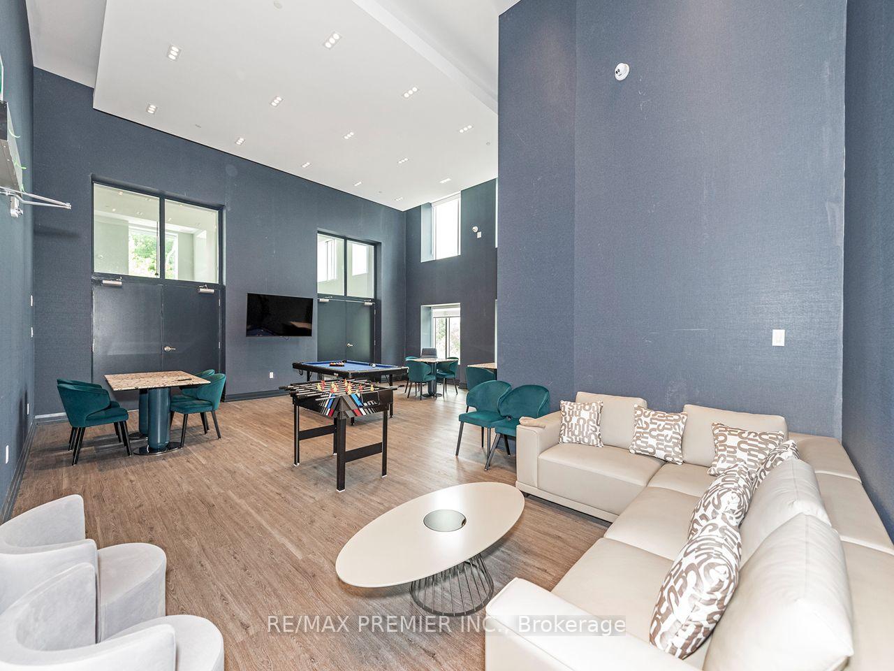 Photo 37 of Unit 408, 56 Lakeside Terrace, Barrie, Little Lake — HOMEH
