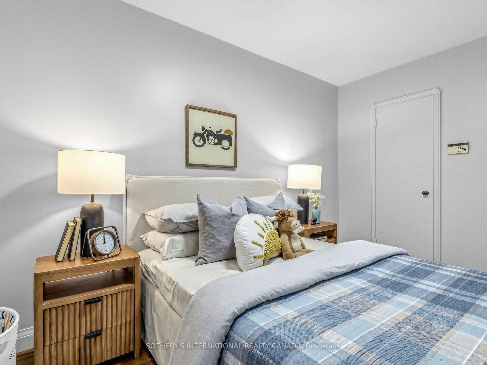 Photo 21 of 22 Thursfield Crescent, Toronto, Leaside — HOMEH