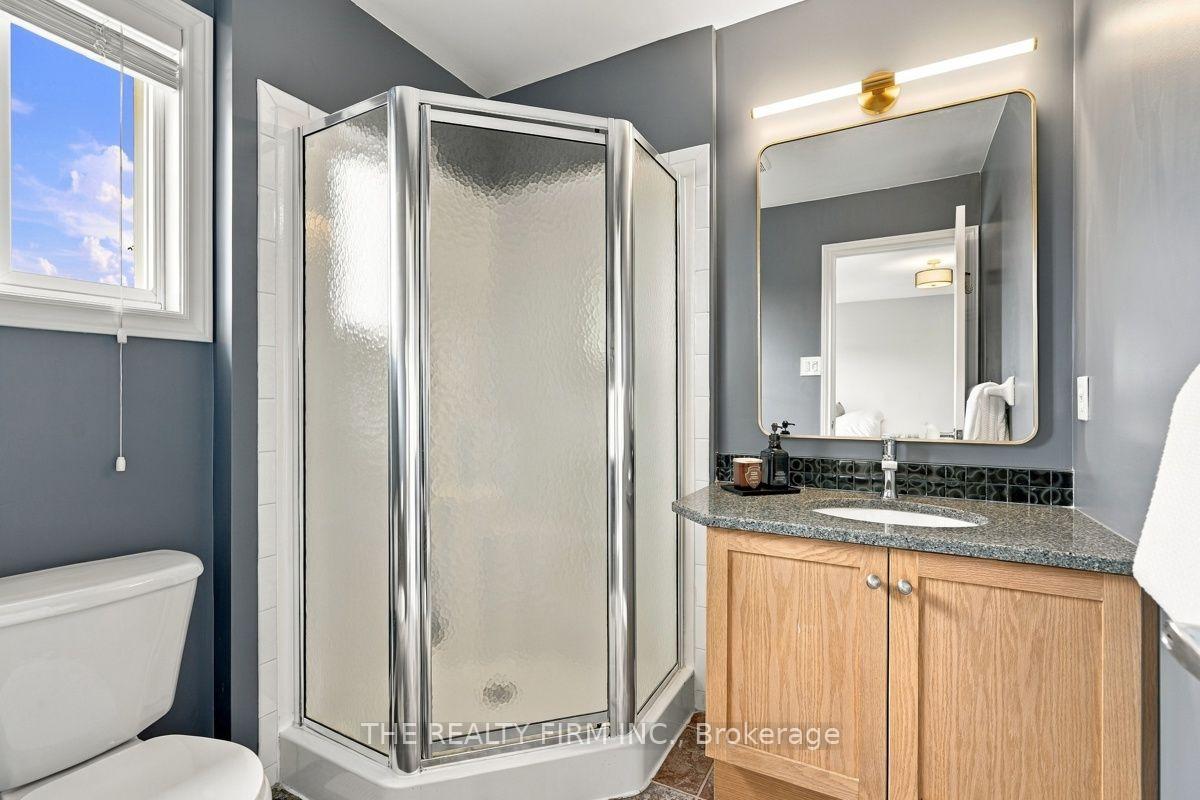 Photo 23 of 755 Marigold Street, London, North C — HOMEH