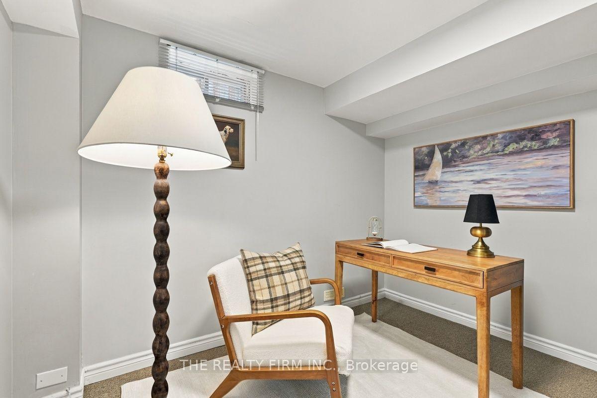 Photo 30 of 755 Marigold Street, London, North C — HOMEH