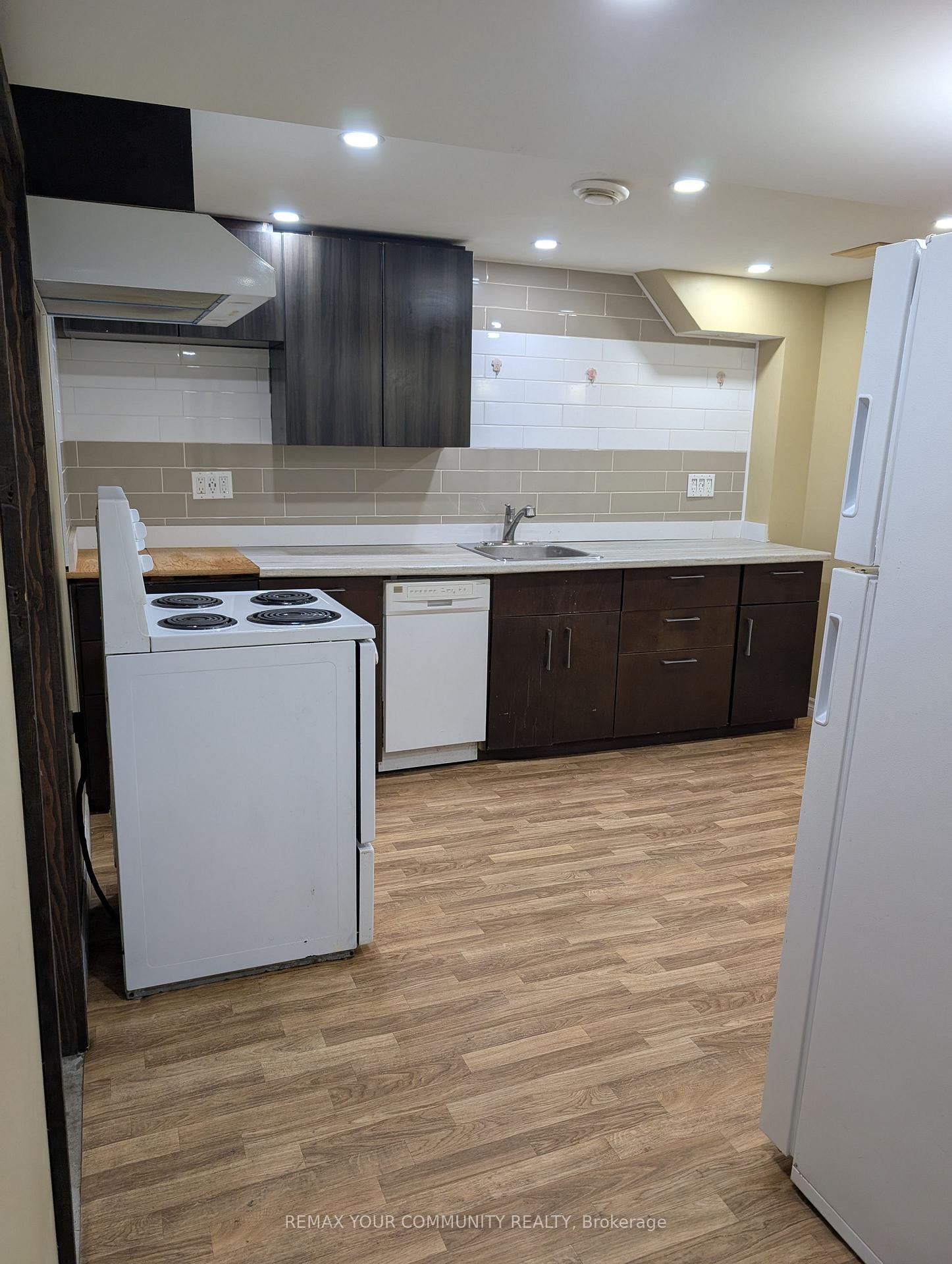 Photo 10 of Unit Basement, 1 Knowlton Drive, Scarborough, Scarborough Village — HOMEH