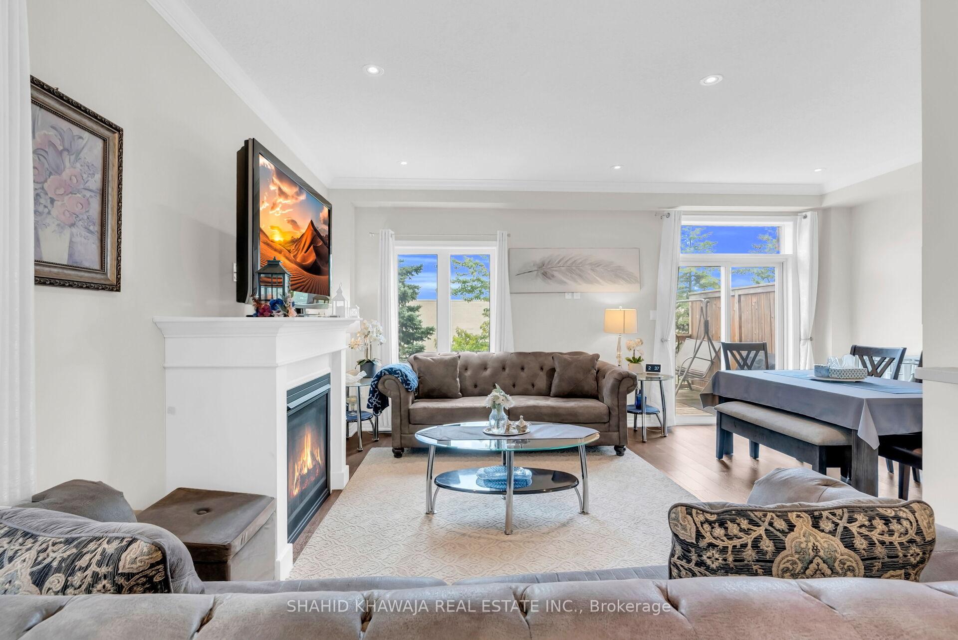 Photo 6 of 49 Candlewood Court, Hamilton, Stoney Creek Mountain — HOMEH