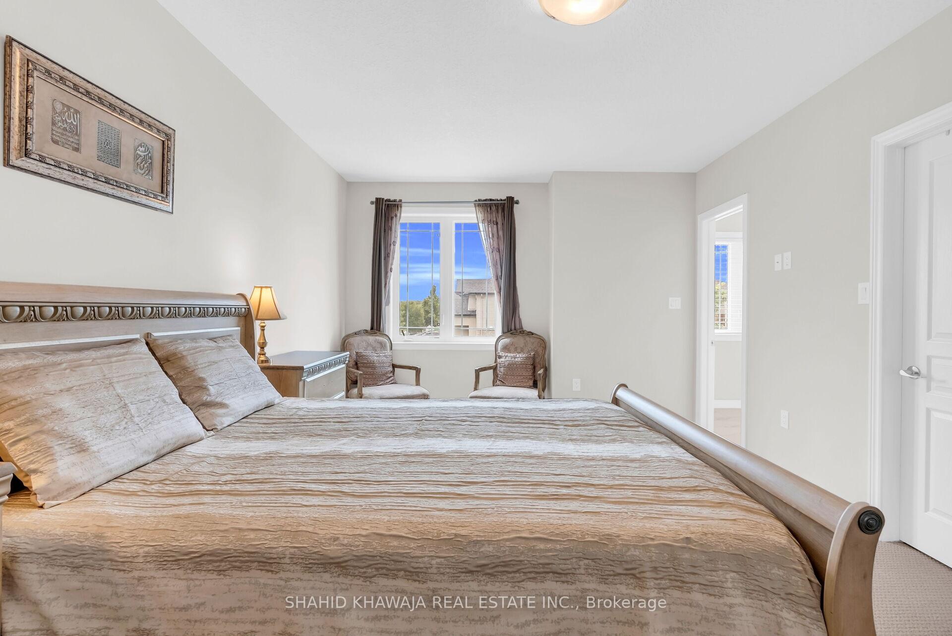 Photo 25 of 49 Candlewood Court, Hamilton, Stoney Creek Mountain — HOMEH