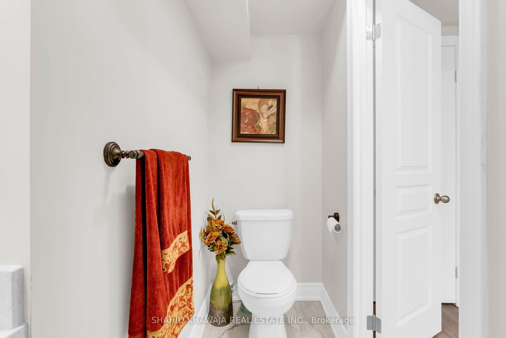 Photo 41 of 49 Candlewood Court, Hamilton, Stoney Creek Mountain — HOMEH