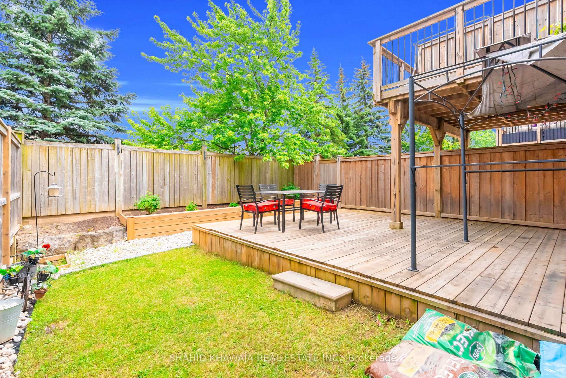 Photo 42 of 49 Candlewood Court, Hamilton, Stoney Creek Mountain — HOMEH