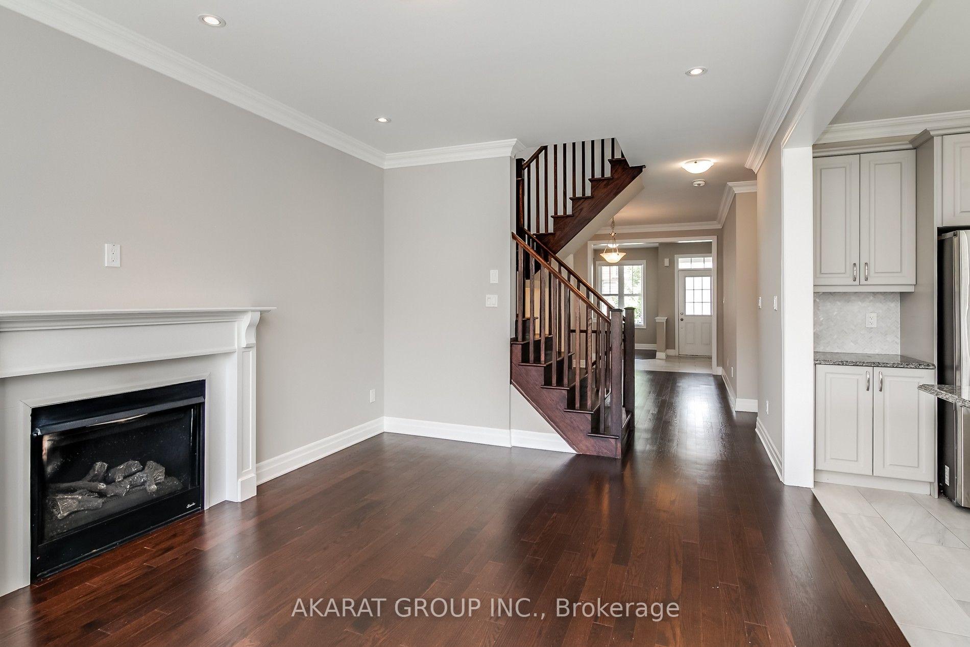 Photo 11 of 31 Pickett Place, Cambridge, Silver Heights — HOMEH