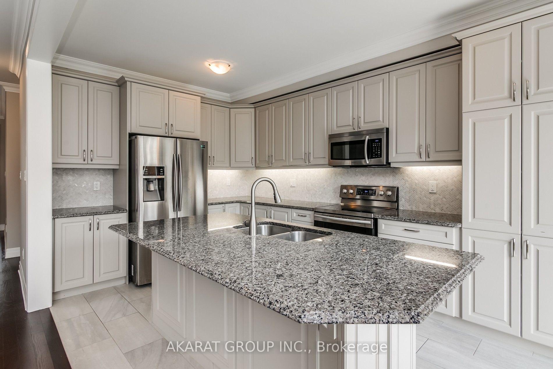 Photo 13 of 31 Pickett Place, Cambridge, Silver Heights — HOMEH