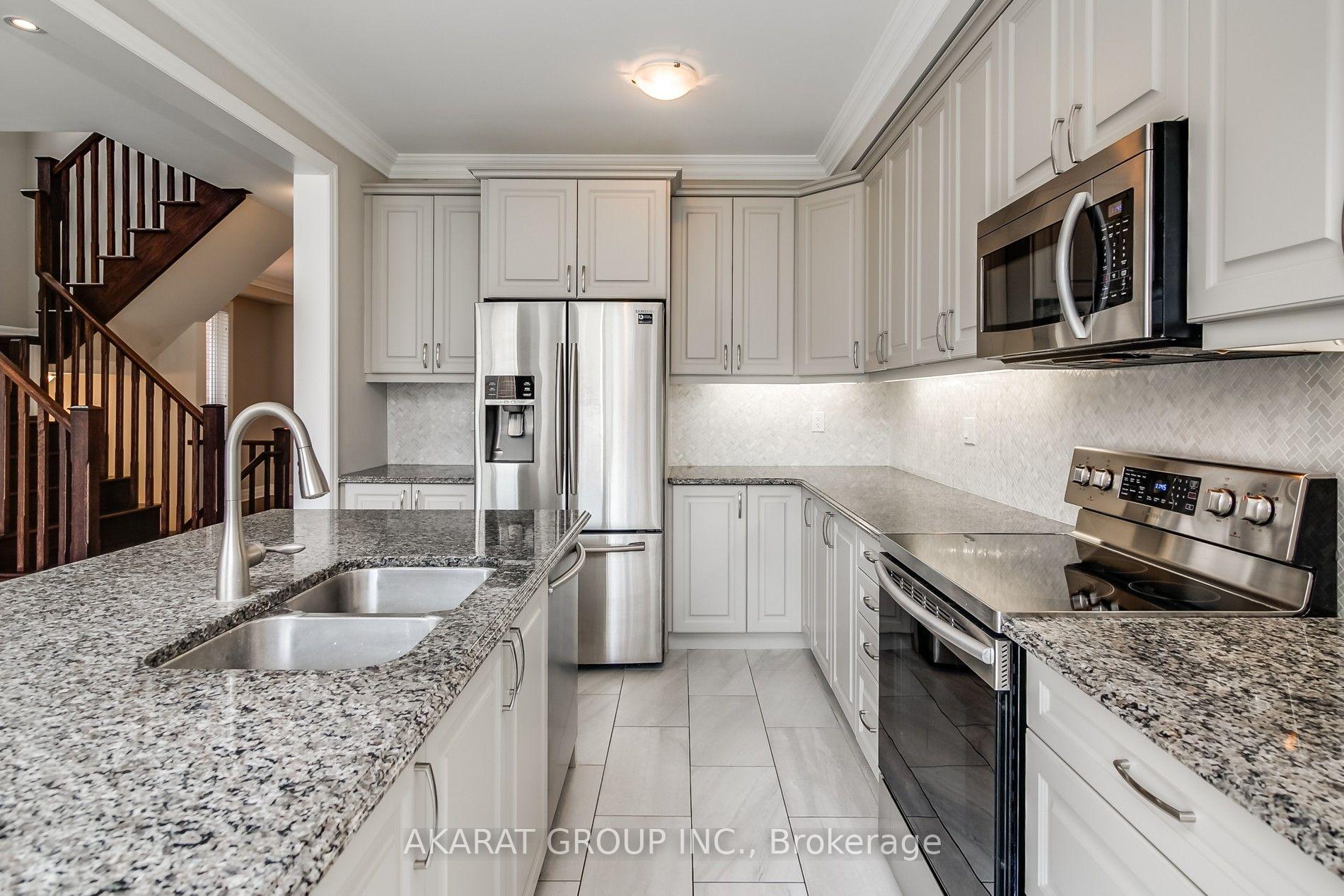 Photo 18 of 31 Pickett Place, Cambridge, Silver Heights — HOMEH