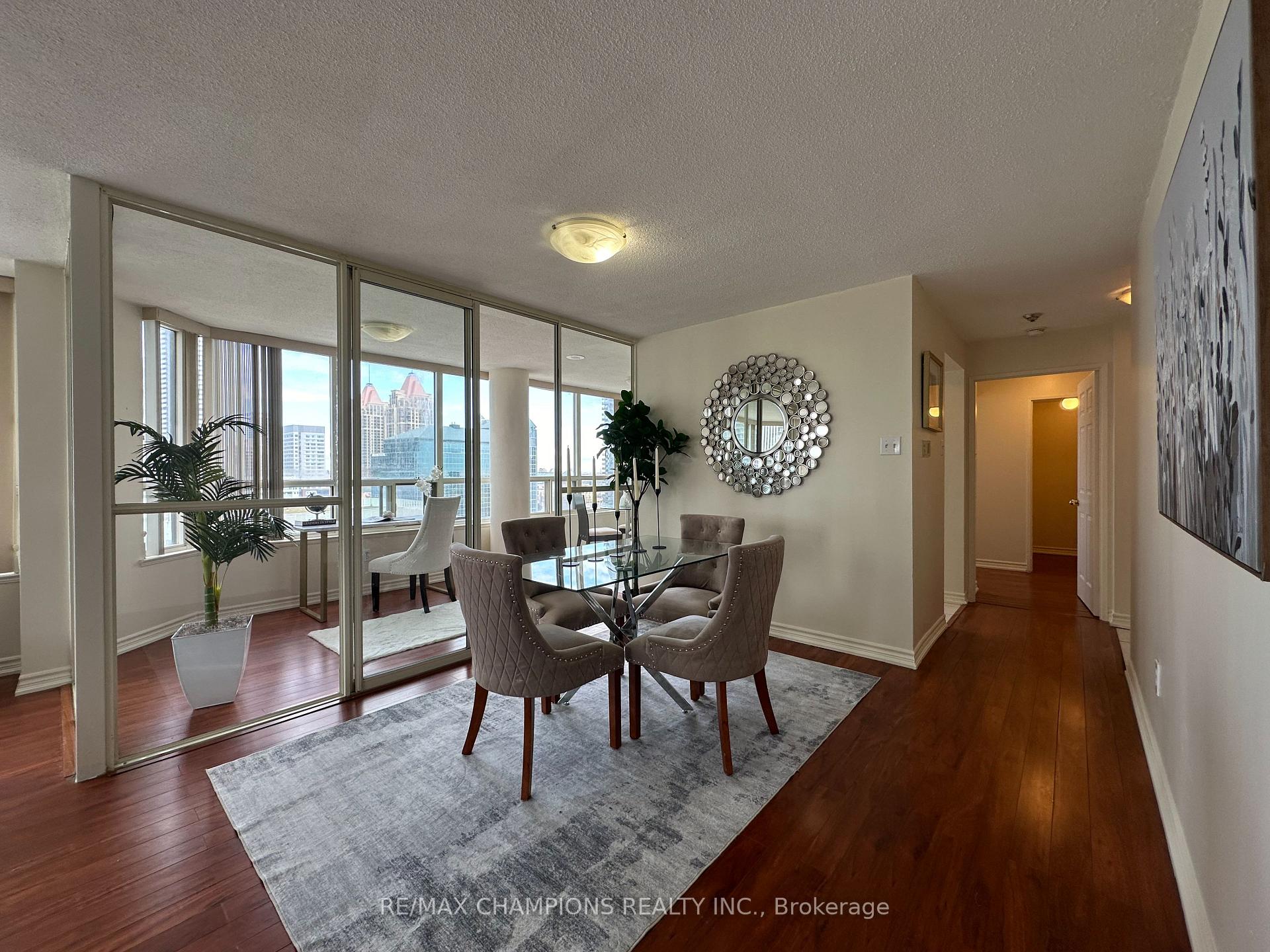 Photo 11 of Unit 1204, 400 Webb Drive, Mississauga, City Centre — HOMEH