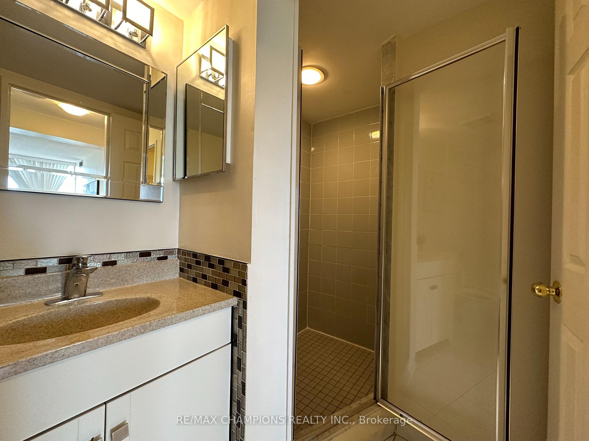 Photo 17 of Unit 1204, 400 Webb Drive, Mississauga, City Centre — HOMEH