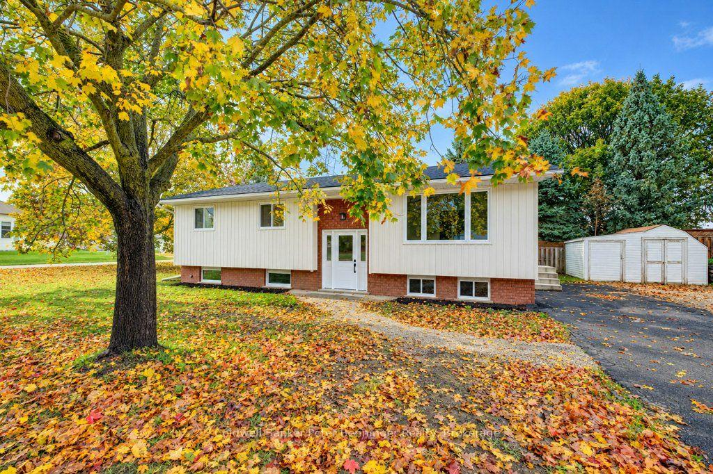 Photo 3 of 15 George Street, Brockton — HOMEH