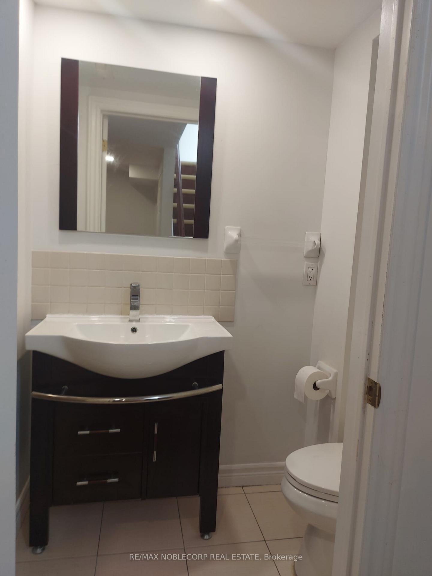 Photo 9 of Unit BSMT, 40 Gray Crescent, Richmond Hill, North Richvale — HOMEH
