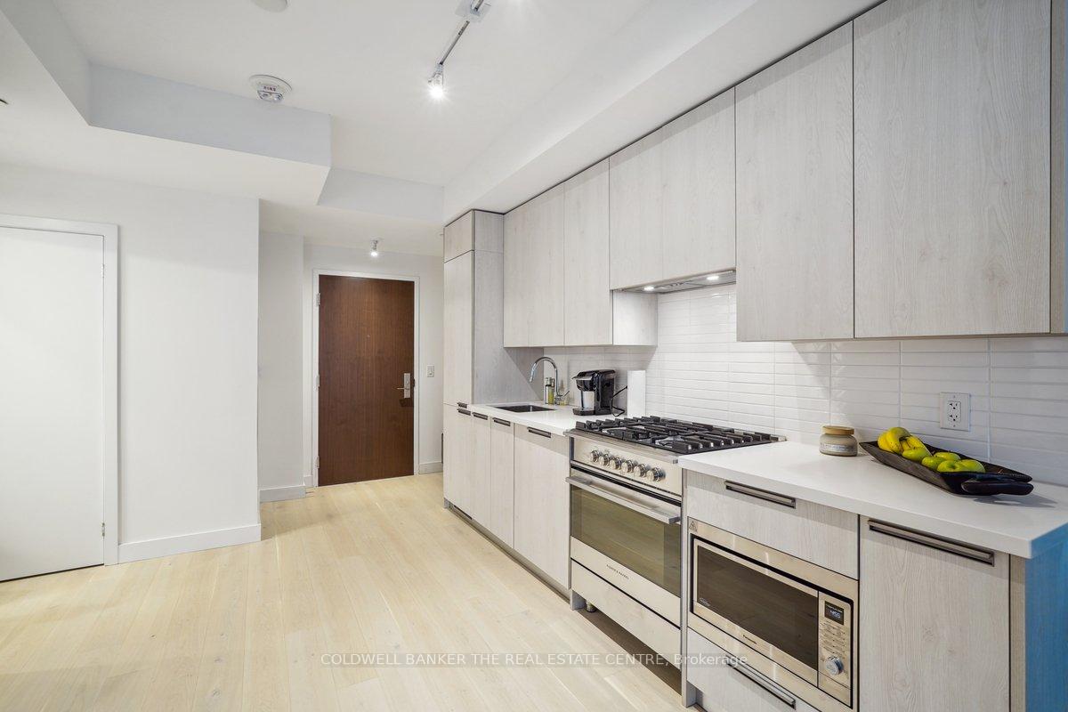 Photo of Unit 307, 160 Kingsway Crescent