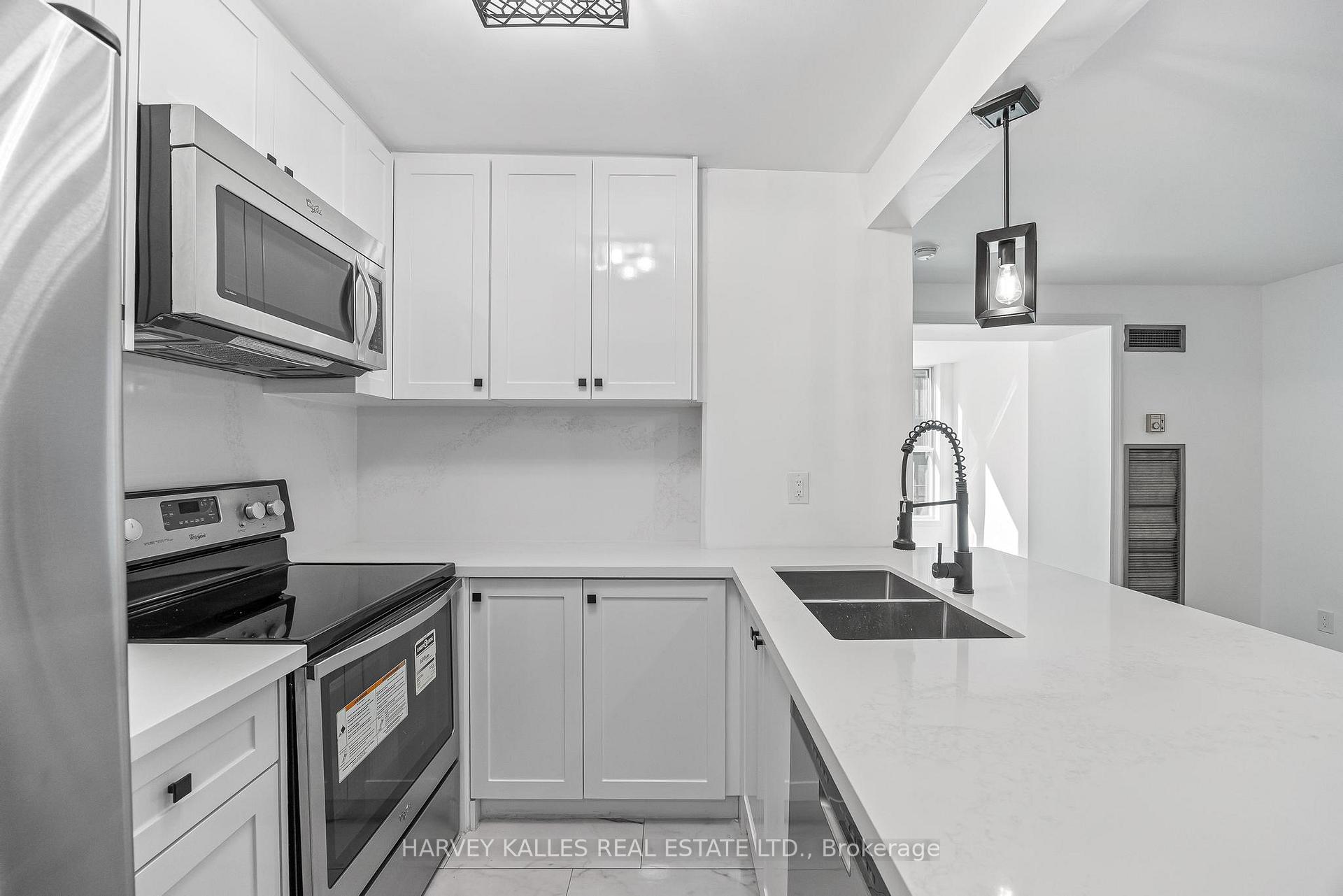 Photo 6 of Unit 214, 222 The Esplanade, Toronto, Waterfront Communities — HOMEH